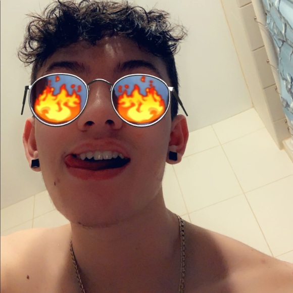 Meet your Posher, James - Picture 1 of 1